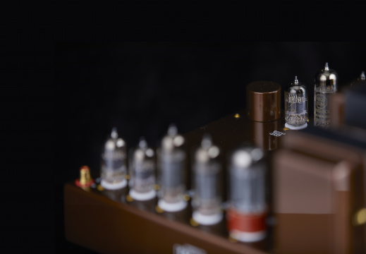 Stereo 21C Bronze AP014623