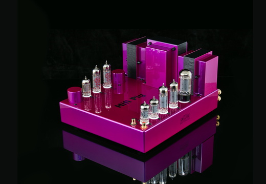 HIFI PIG 21c Feb'21 Front three quarter 3255