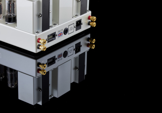 English Acoustics Stereo 21c art and sound edition small