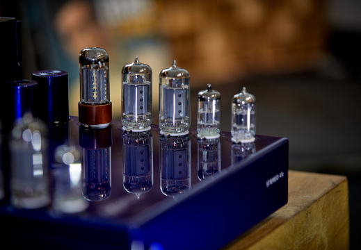 KlangLoft and EA AP017751