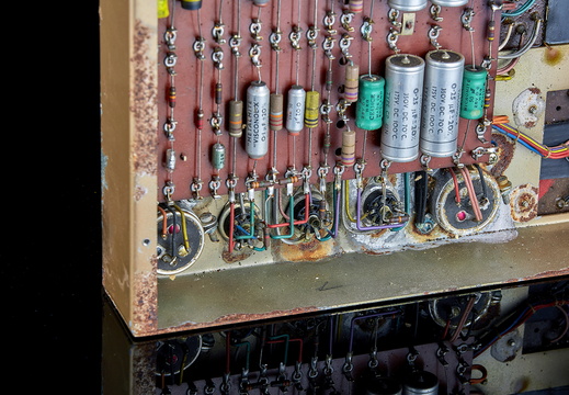 Stereo 21C Golden Leak Restoration 22502 small