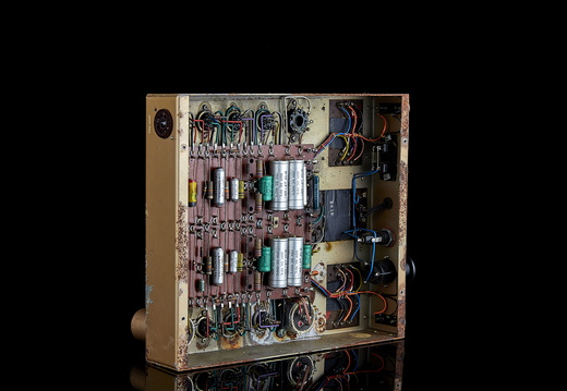 Stereo 21C Golden Leak Restoration 22474 small